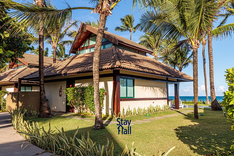4-Bedroom Bungalow, Private Pool, Beachfront 034
