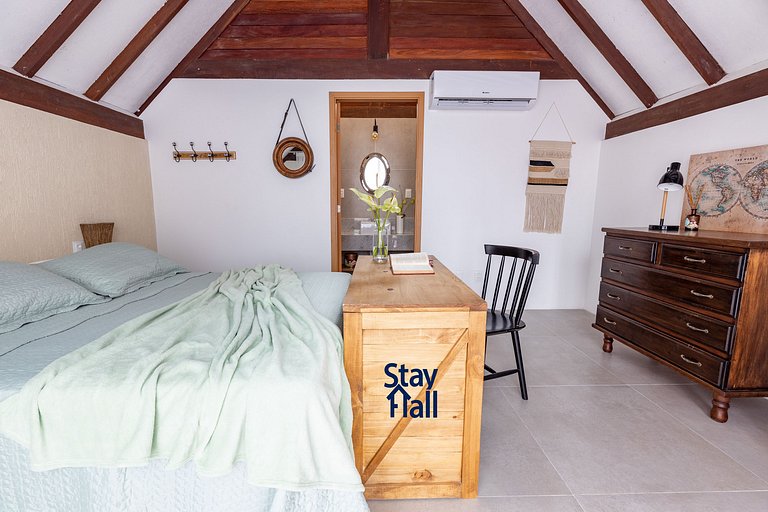 Rustic bungalow-beachfront condominium-017