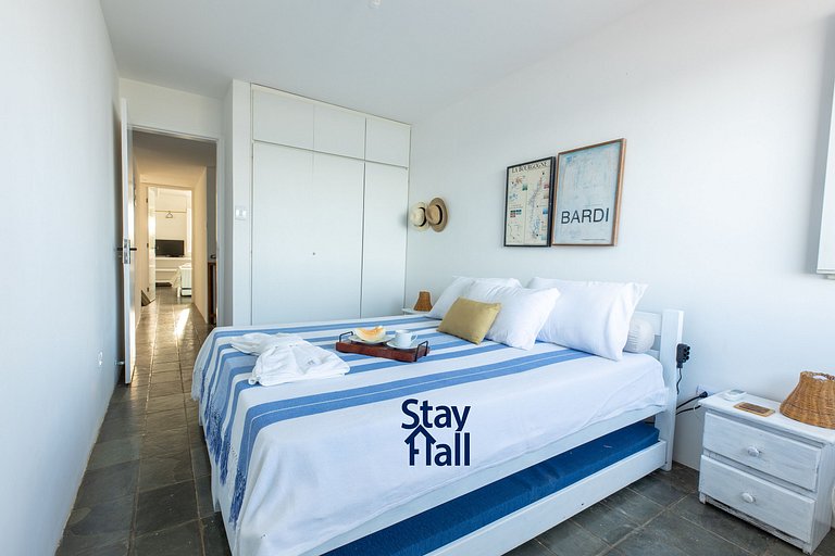 Casa Carneiros BeiraMar 8Qts Serv. Coz/Limp SH2425