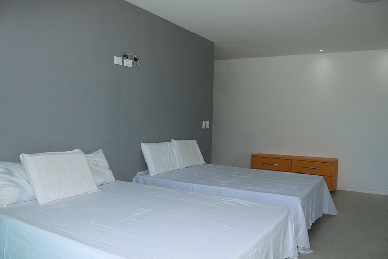 Mansão c Piscina Privativa-6 suites 082M