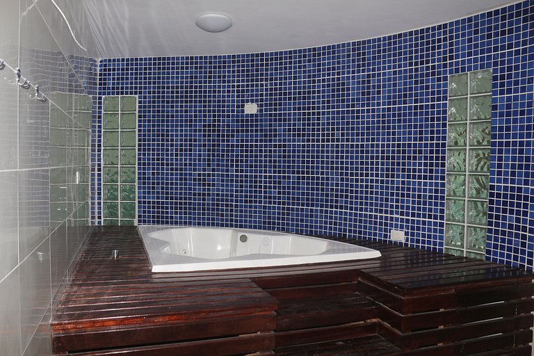 Mansão c Piscina Privativa-6 suites 082M