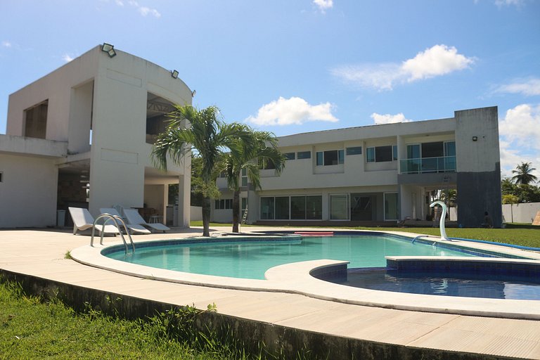 Mansão c Piscina Privativa-6 suites 082M