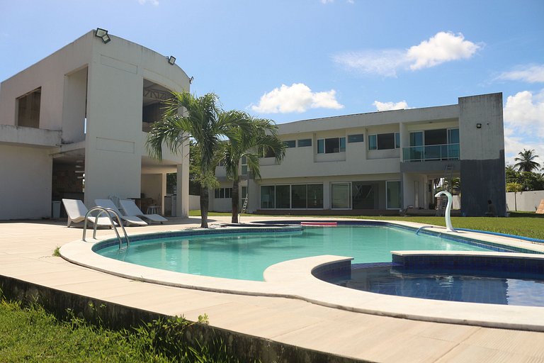 Mansão c Piscina Privativa-6 suites 082M