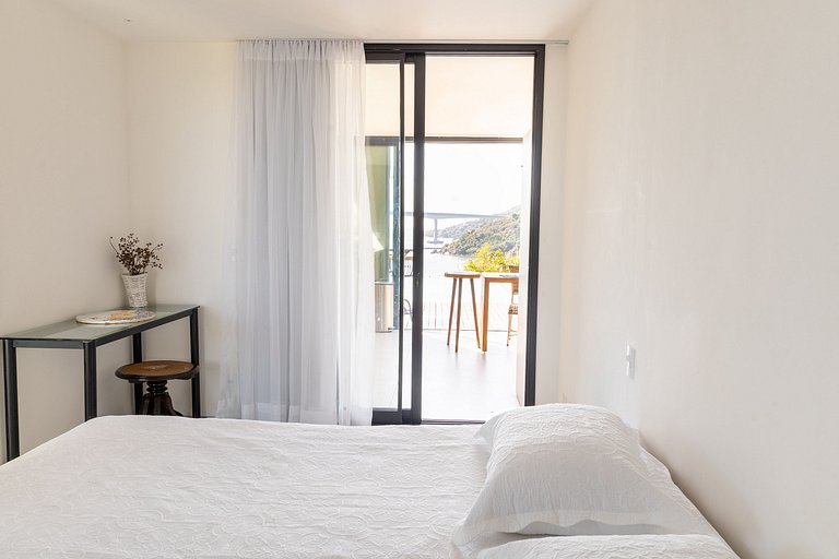 Casa LUXO c/ vista panorâmica em Vila Velha-SH095D