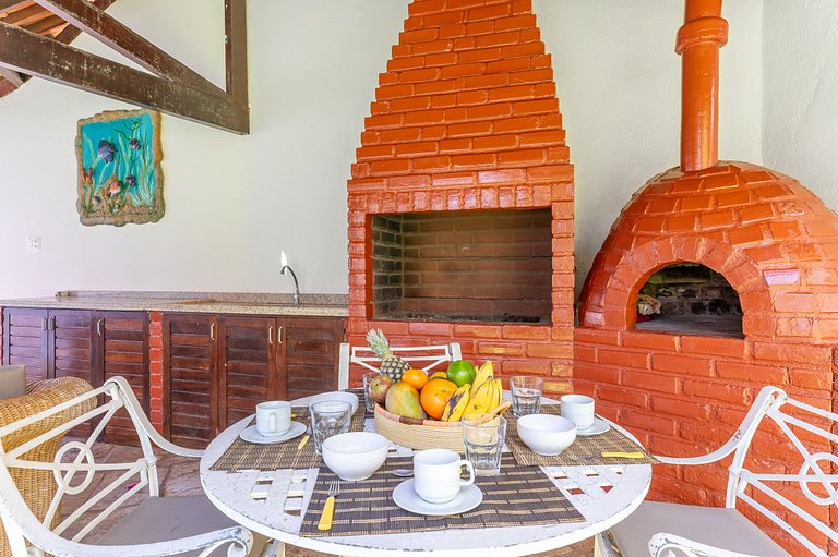 105M-Casa Beira Mar 5 Bedrooms Carneiros