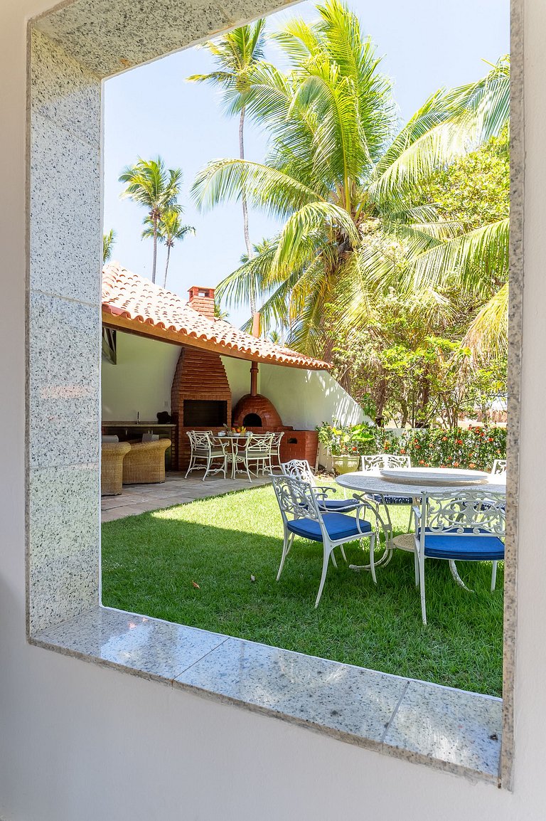 105M-Casa Beira Mar 5 Bedrooms Carneiros