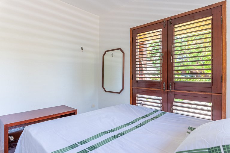 105M-Casa Beira Mar 5 Bedrooms Carneiros