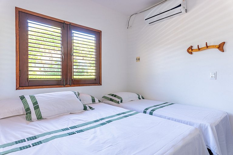 105M-Casa Beira Mar 5 Bedrooms Carneiros