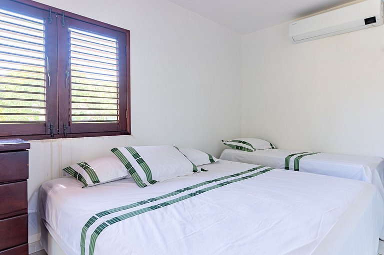 105M-Casa Beira Mar 5 Bedrooms Carneiros