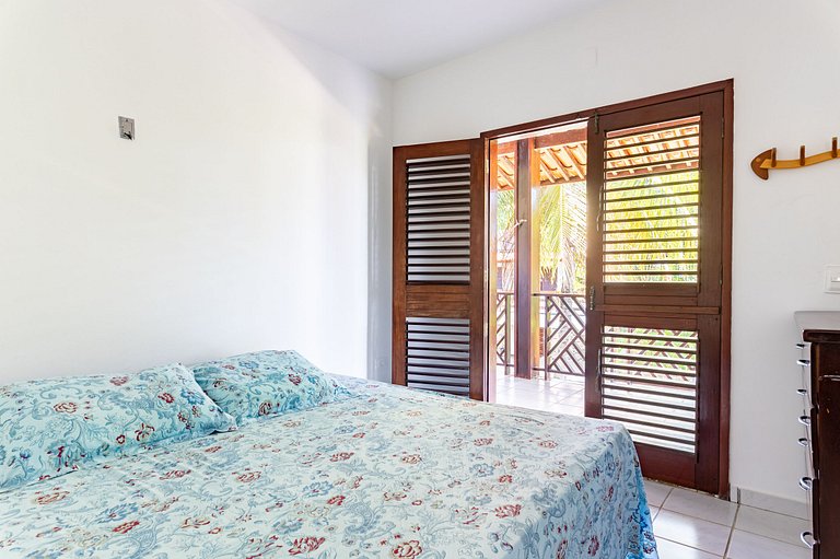 105M-Casa Beira Mar 5 Bedrooms Carneiros