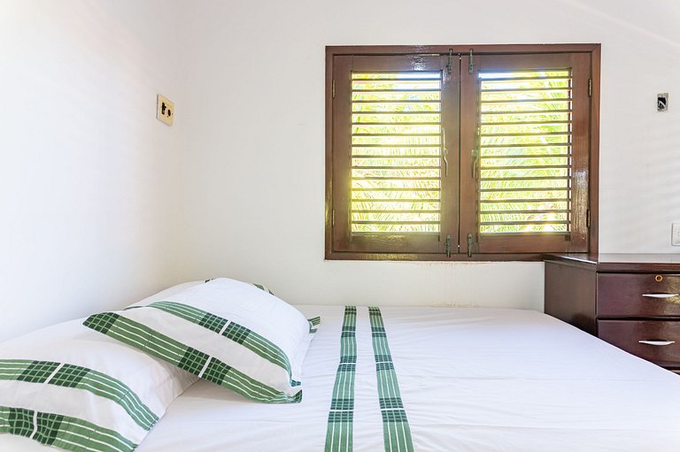 105M-Casa Beira Mar 5 Bedrooms Carneiros