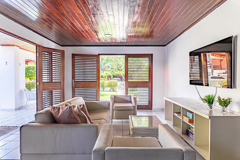 105M-Casa Beira Mar 5 Bedrooms Carneiros