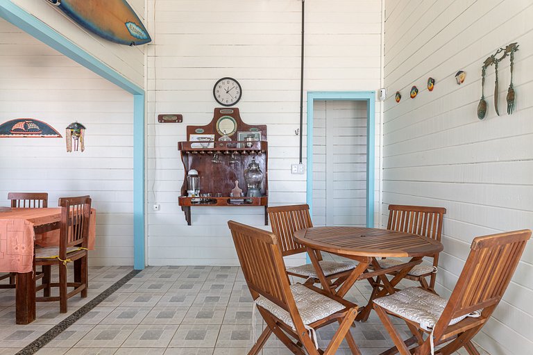 Casa Frente ao Mar com Piscina – 98D