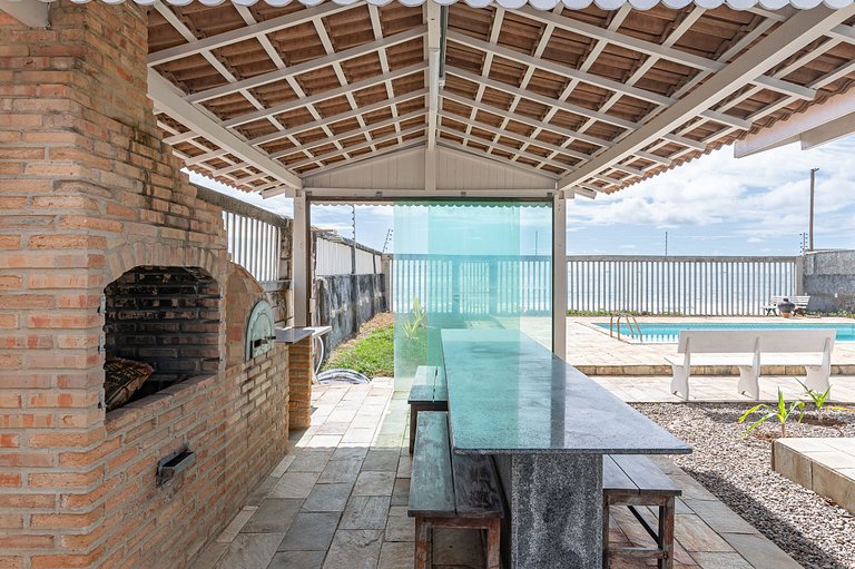 Casa Frente ao Mar com Piscina – 98D