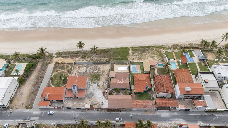 Casa Frente ao Mar com Piscina – 98D