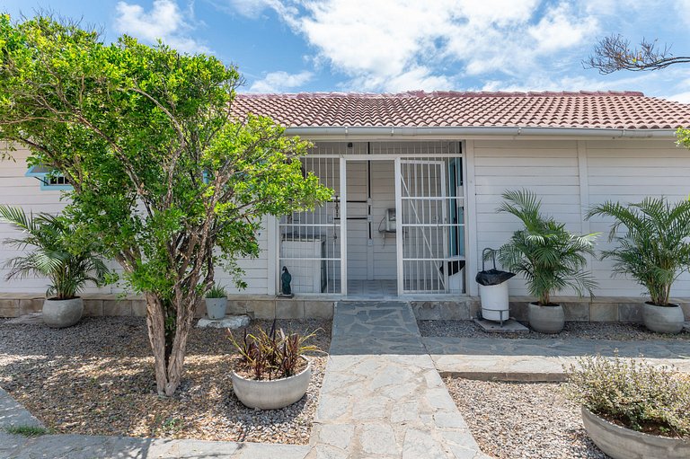 Casa Frente ao Mar com Piscina – 98D