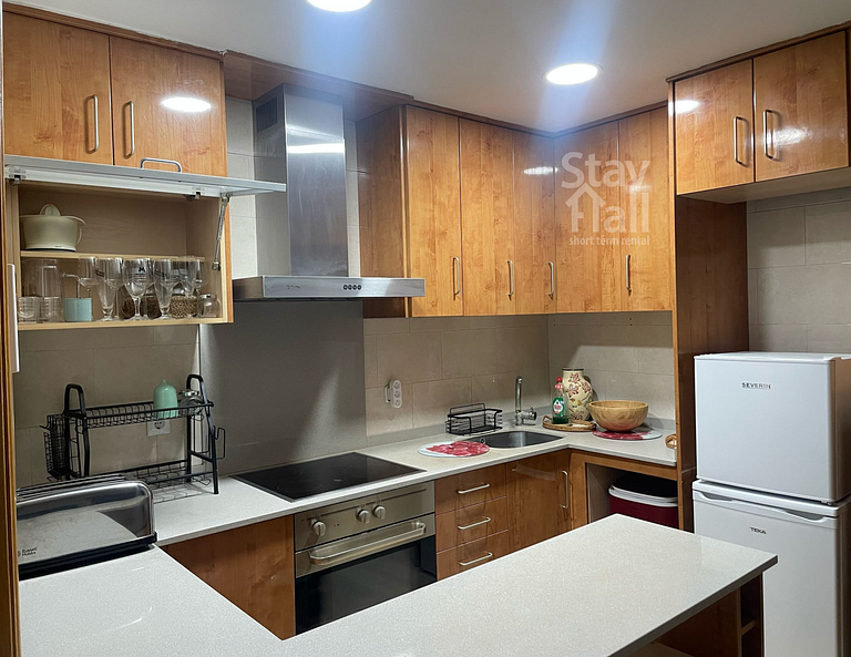 Comfortable 2-Bedroom Apartment in L'Hospitalet de Llobregat