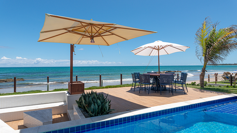 Casa Beira Mar-Piscina Privativa+Cozinheira-SH024