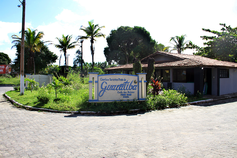 Bela Casa-Com 3 Suites e Piscina Privativa-SH123M