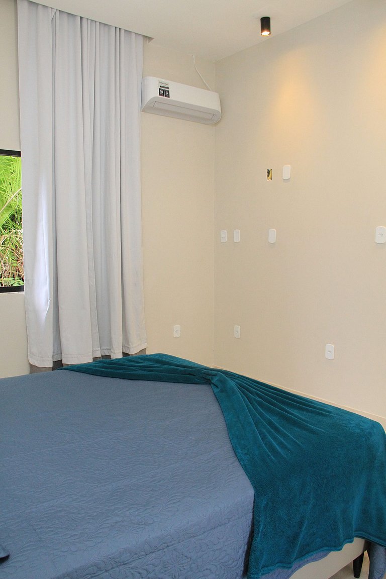 Bela Casa-Com 3 Suites e Piscina Privativa-SH123M