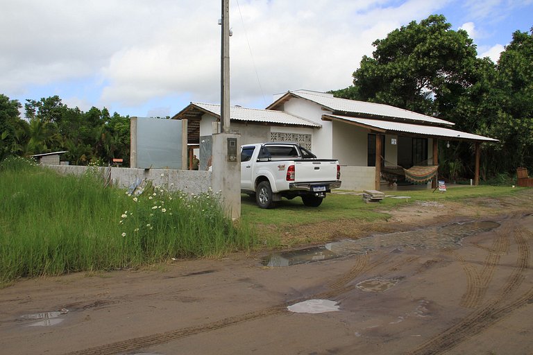 Bela Casa-Com 3 Suites e Piscina Privativa-SH123M