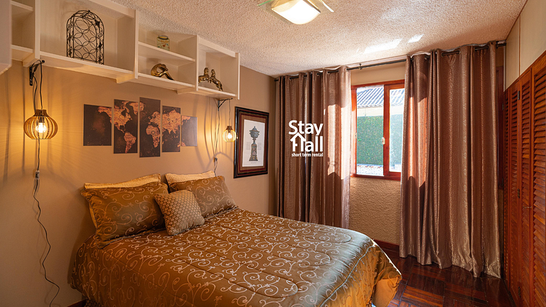 111D-Imperial City Mansion-Pool-Academy