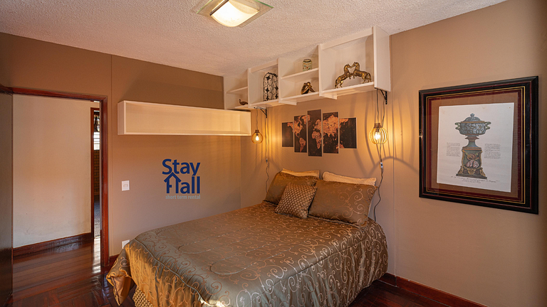 111D-Imperial City Mansion-Pool-Academy