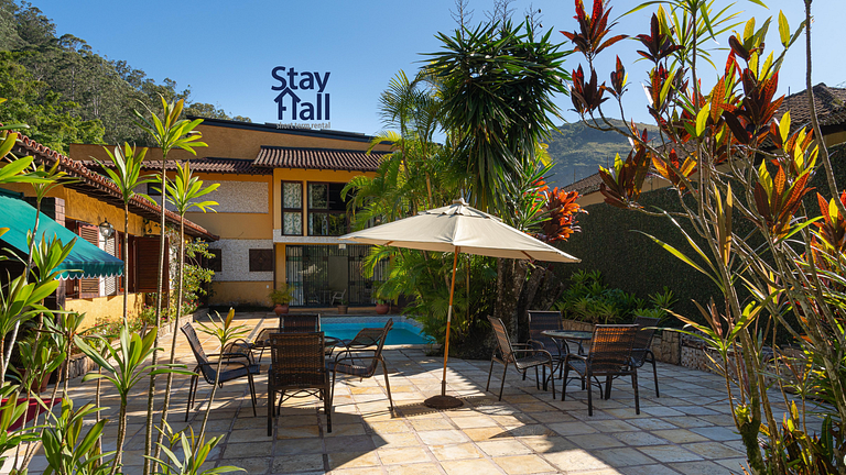 111D-Imperial City Mansion-Pool-Academy