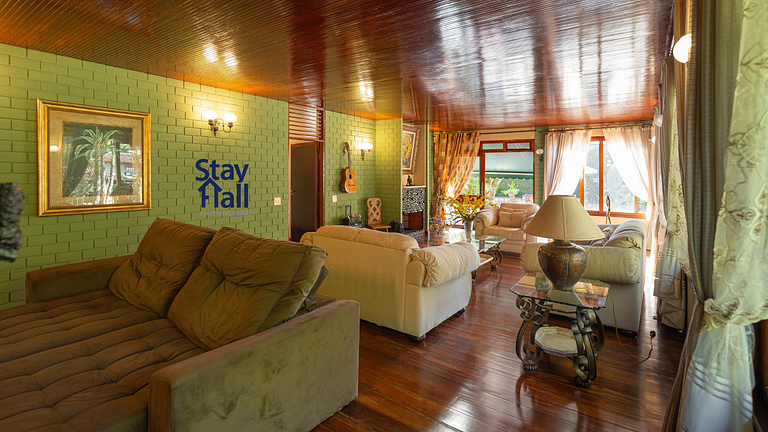 111D-Mansión en la Ciudad Imperial-Piscina-Academia