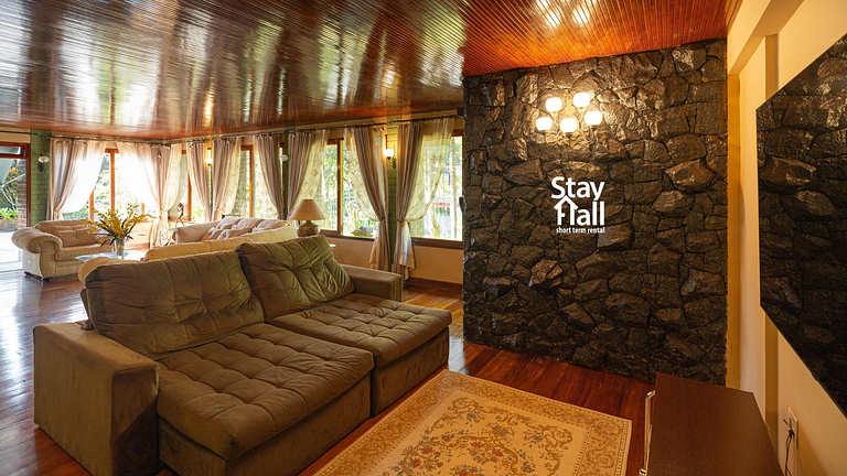 111D-Mansión en la Ciudad Imperial-Piscina-Academia