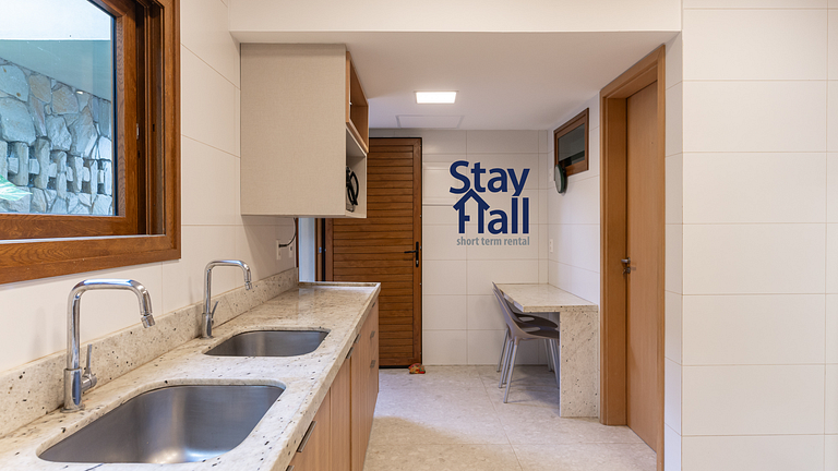 Mansão Luxo com Vista-Piscina e Cozinheira-SH125