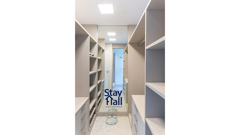 Mansão Luxo com Vista-Piscina e Cozinheira-SH125