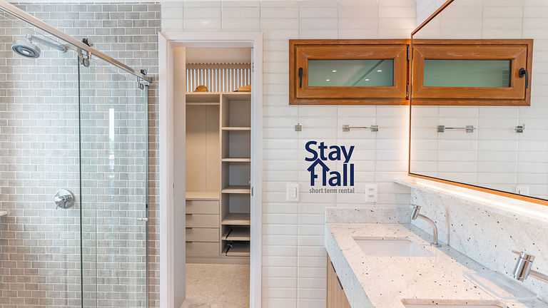 Mansão Luxo com Vista-Piscina e Cozinheira-SH125