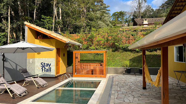 Refúgio com Piscina Aquecida –3 quartos - 127M