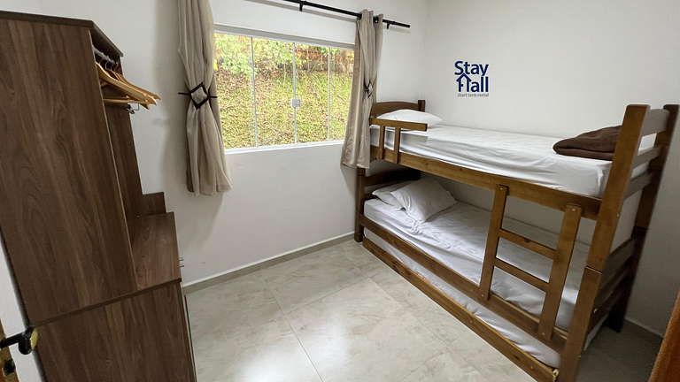 Refúgio com Piscina Aquecida –3 quartos - 127M