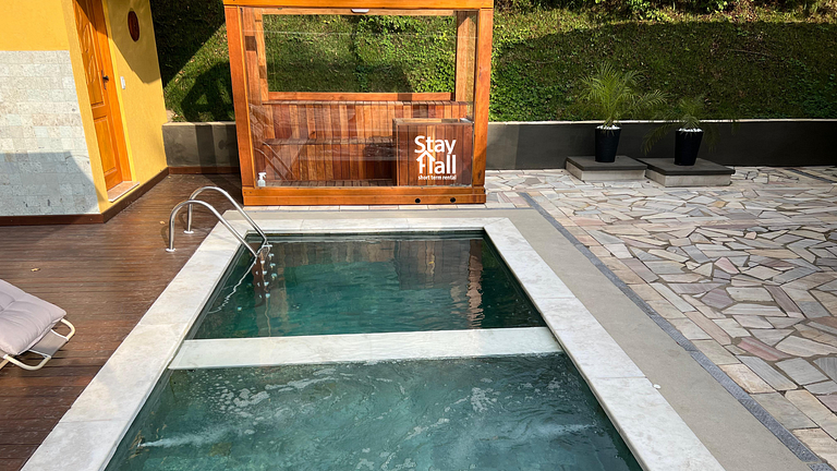 Refúgio com Piscina Aquecida –3 quartos - 127M