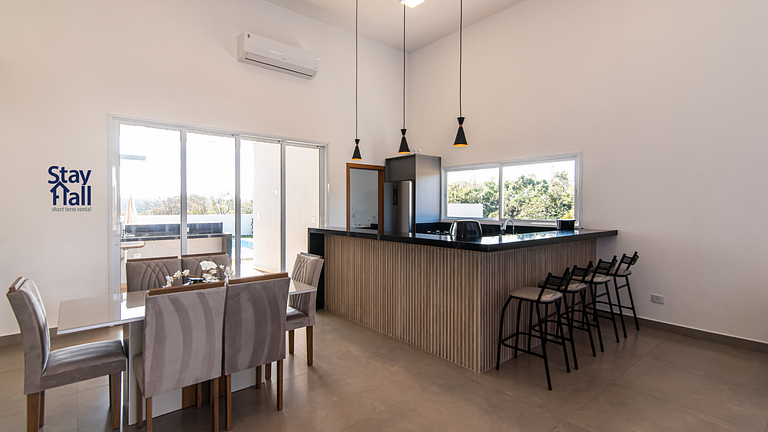 Bela Casa-3Qrts-Piscina Privativa-SH126D