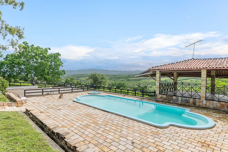 Bela Casa de Campo com Piscina-5 Quartos-SH106D