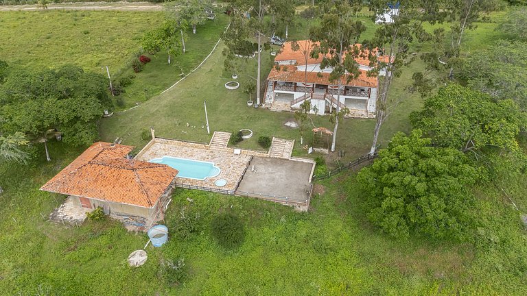 Bela Casa de Campo com Piscina-5 Quartos-SH106D