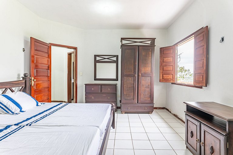 106B - Country House with Pool 4 Bedrooms