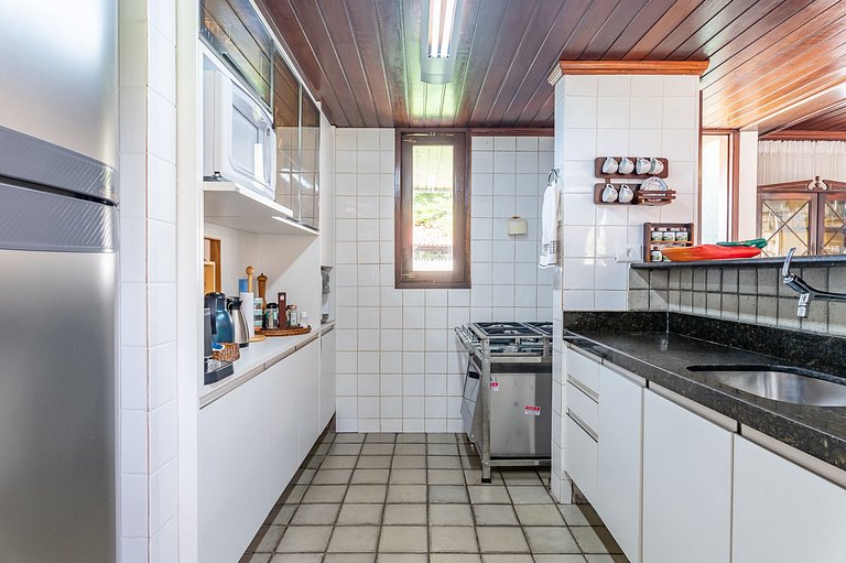 Casa Luxo-Piscina Privativa e Faxineira-132D