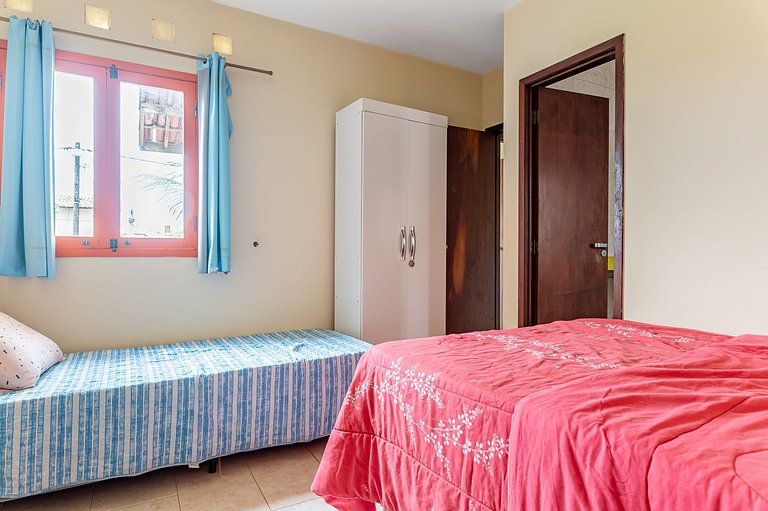 House 4Bedrooms-Petfriendly-Pool Cond-011M