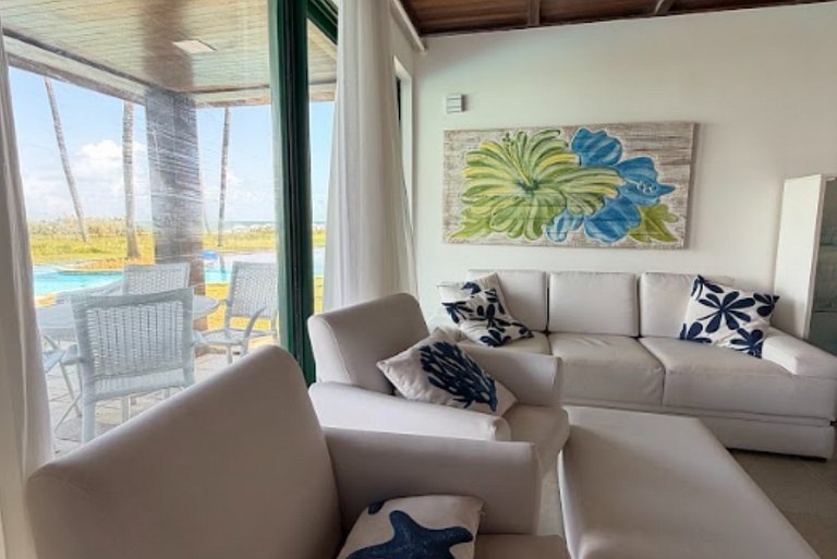 Bungalow en primera fila junto al mar de piscinas naturales