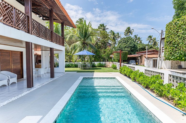 105M-Casa Beira Mar 5 Bedrooms Carneiros