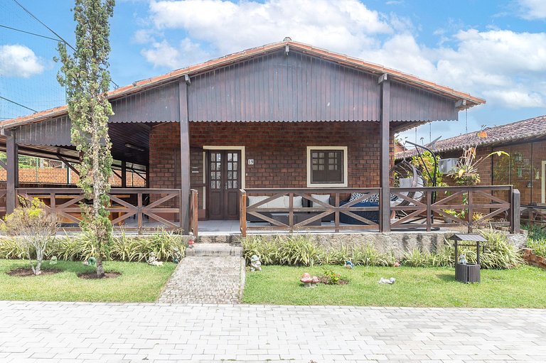 Casa 3Qt Gravatá • Piscina no Cond.-Churrasq SH136