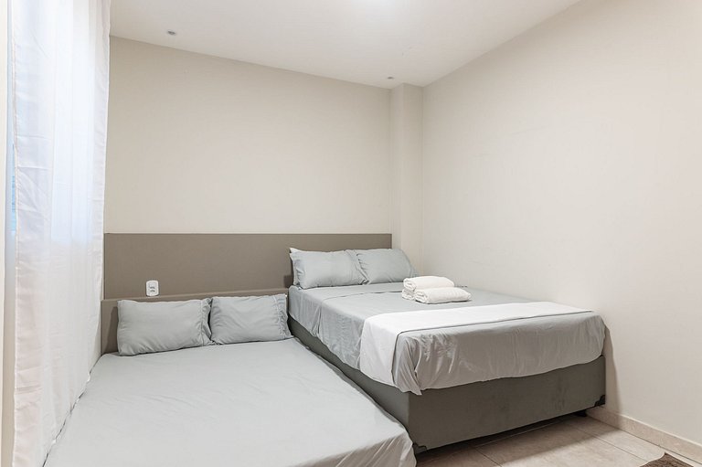 Flat Peroba | Perto da praia, até 4 pessoas SH135