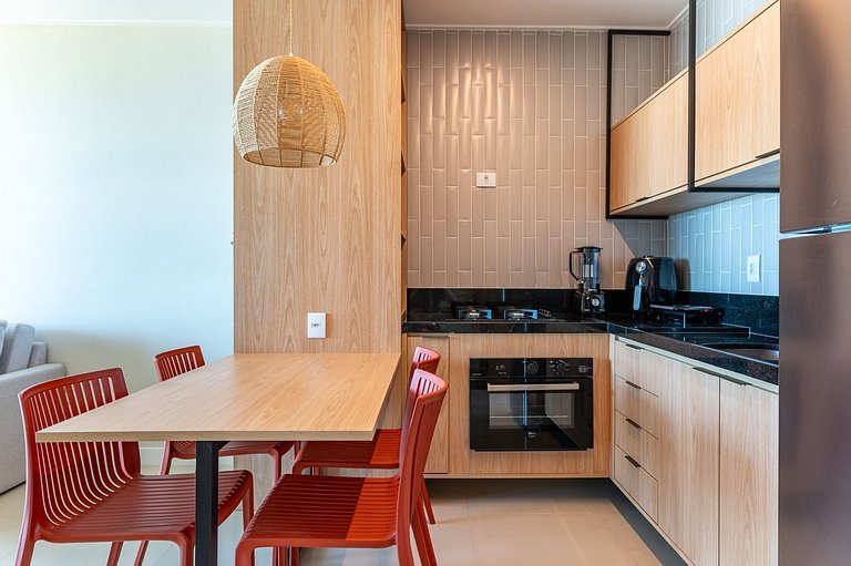 Apart Completo-2 suítes-Varanda c Vista Mar-SH143M