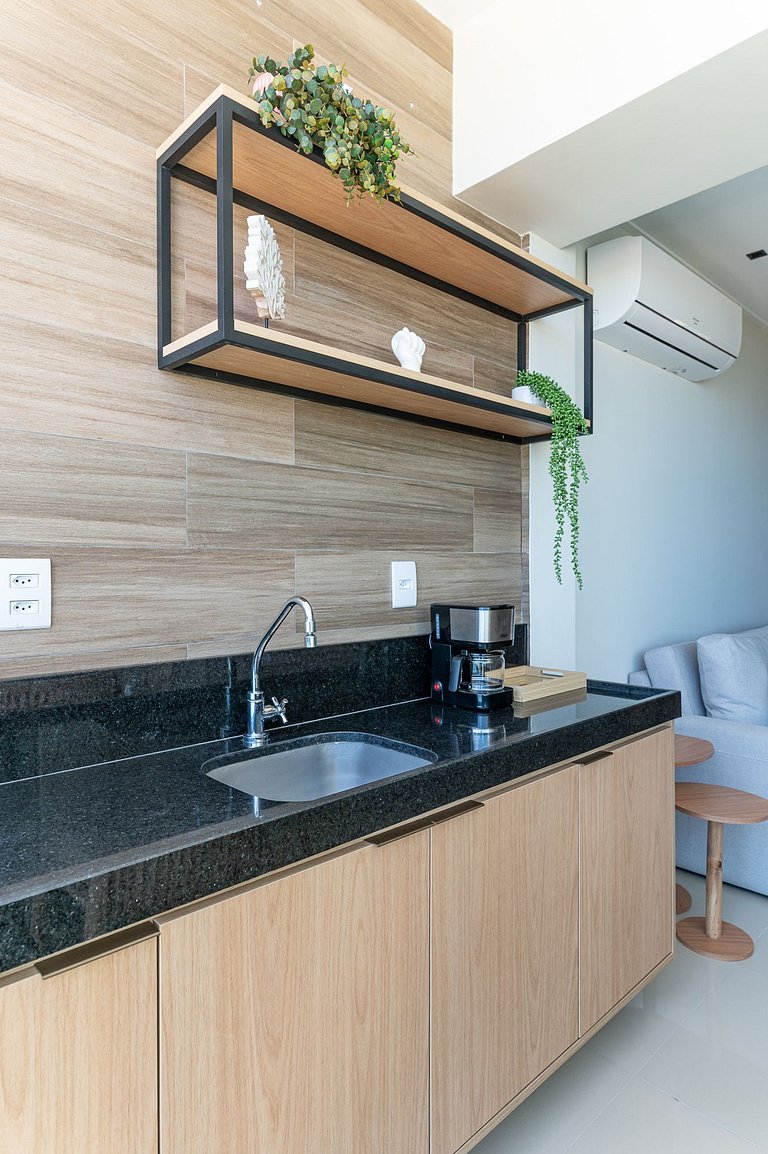 Apart Completo-2 suítes-Varanda c Vista Mar-SH143M