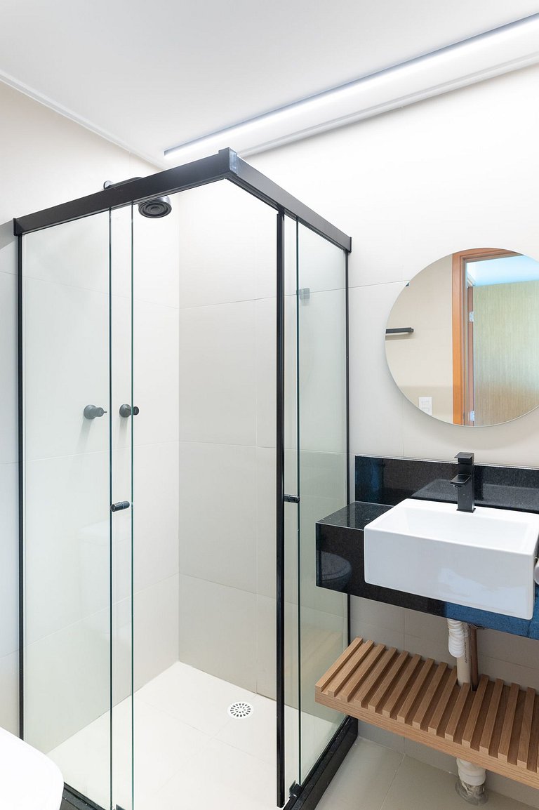 Apart Completo-2 suítes-Varanda c Vista Mar-SH143M