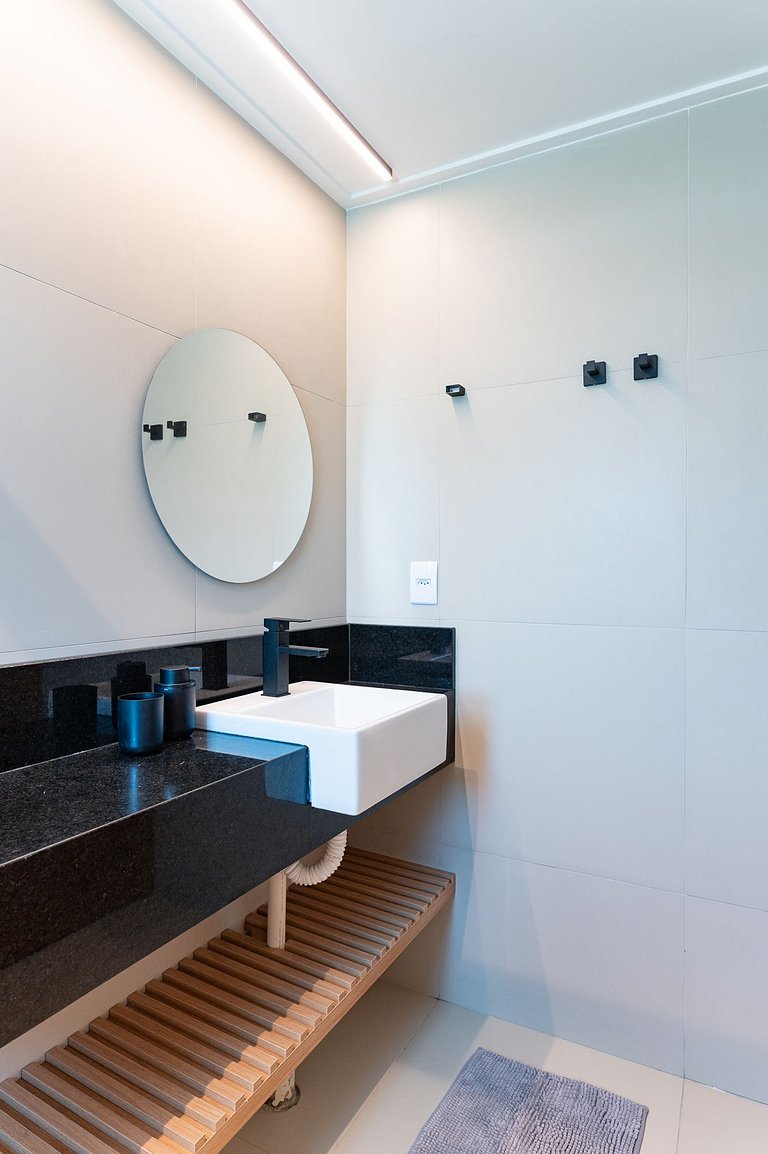 Apart Completo-2 suítes-Varanda c Vista Mar-SH143M